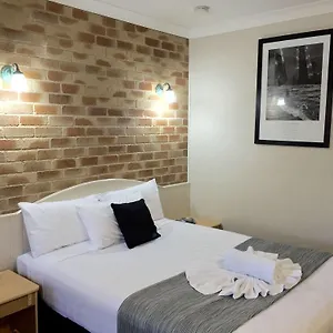 Country Gardens Motor 4* Toowoomba